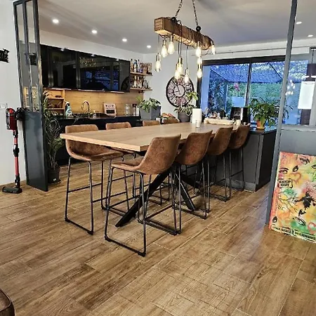 Ferienhaus Charmante Maison Industriel Au Coeur Du Village *