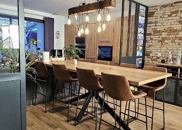 Charmante Maison Industriel Au Coeur Du Village 维纳桑